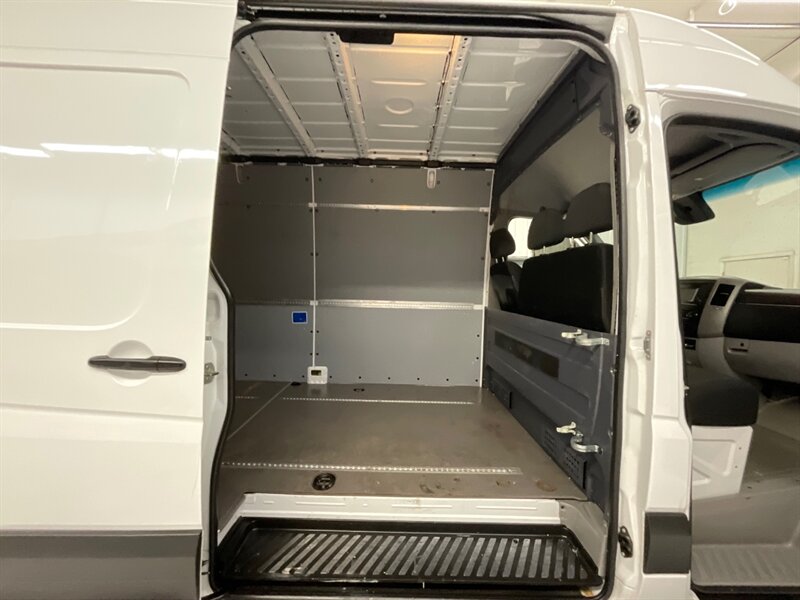 2018 Mercedes-Benz Sprinter 2500 Cargo Van 3.0L V6 DIESEL / HIGHROOF EXTENDED  / 1-OWNER /Backup Camera / HIGH ROOF / 170 " WB EXTENDED LENGTH / 97,000 MILES - Photo 15 - Gladstone, OR 97027