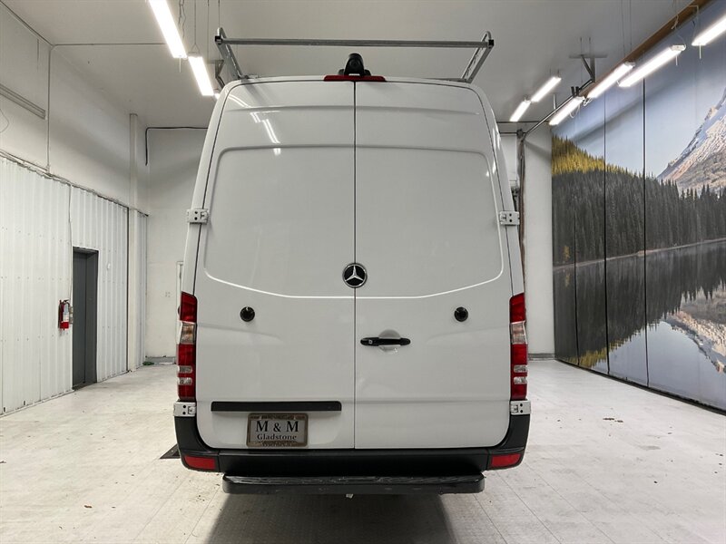 2018 Mercedes-Benz Sprinter 2500 Cargo Van 3.0L V6 DIESEL / HIGHROOF EXTENDED  / 1-OWNER /Backup Camera / HIGH ROOF / 170 " WB EXTENDED LENGTH / 97,000 MILES - Photo 6 - Gladstone, OR 97027