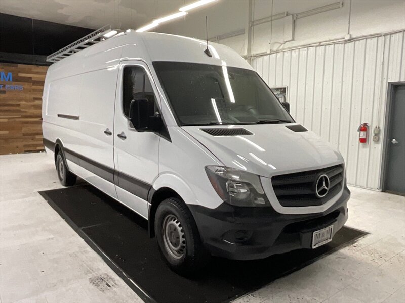 2018 Mercedes-Benz Sprinter 2500 Cargo Van 3.0L V6 DIESEL / HIGHROOF EXTENDED  / 1-OWNER /Backup Camera / HIGH ROOF / 170 " WB EXTENDED LENGTH / 97,000 MILES - Photo 2 - Gladstone, OR 97027