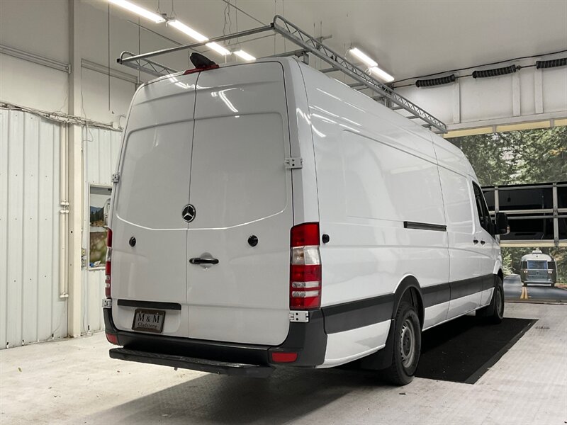 2018 Mercedes-Benz Sprinter 2500 Cargo Van 3.0L V6 DIESEL / HIGHROOF EXTENDED  / 1-OWNER /Backup Camera / HIGH ROOF / 170 " WB EXTENDED LENGTH / 97,000 MILES - Photo 8 - Gladstone, OR 97027