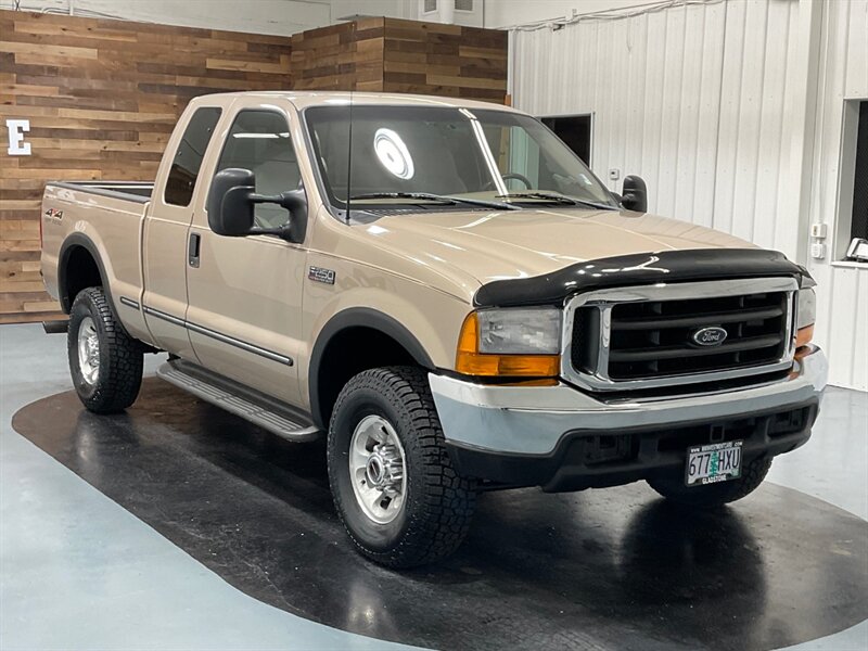 1999 Ford F-250 Lariat Super Duty 4X4 / 7.3L DIESEL /Leather Seats  / NO RUST / Short Bed - Photo 2 - Gladstone, OR 97027