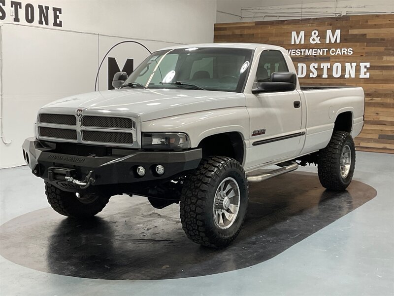 2001 Dodge Ram 2500 2dr 4X4 / 5.9L DIESEL / 6-SPEED / 87,000 MILES  / 1-OWNER / NO RUST - Photo 1 - Gladstone, OR 97027