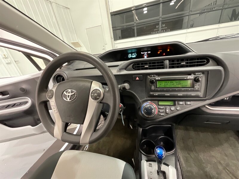 2014 Toyota Prius C Two Hatchback / Hybrid / NEW TIRES /68K MILES   - Photo 17 - Gladstone, OR 97027