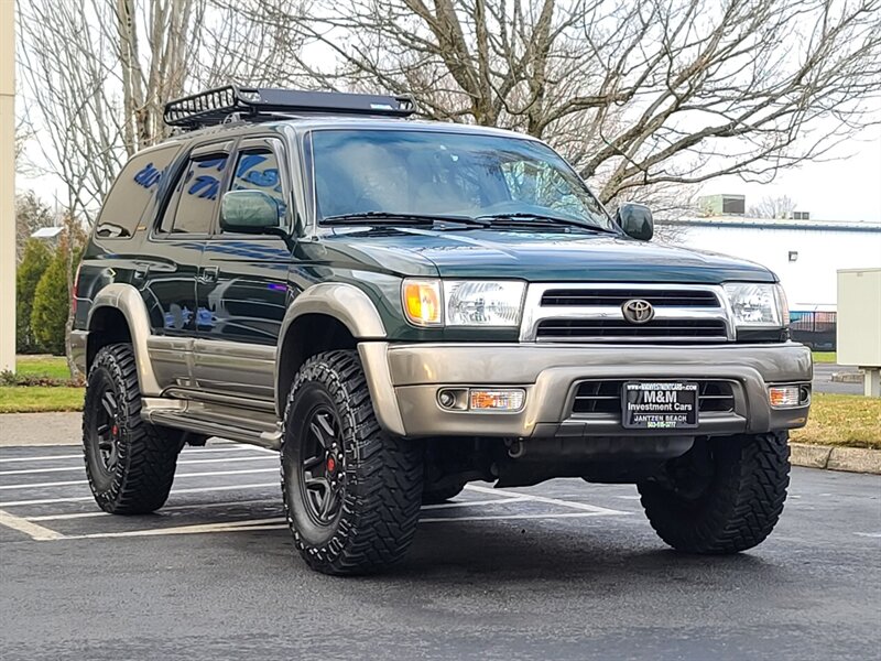 2000 Toyota 4Runner Limited  / SUN ROOF / REAR DIFFERENTIAL LOCK / NEW TIRES / RARE COLOR / NEW LIFT !! - Photo 2 - Portland, OR 97217