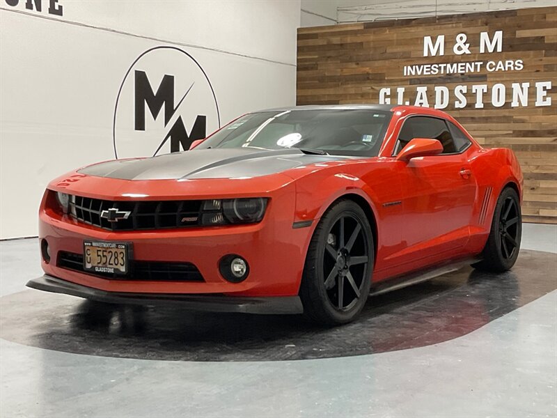 2011 Chevrolet Camaro LT Coupe / RS PKG /Leather Heated Seats/ 79K MILES  / SHARP - Photo 1 - Gladstone, OR 97027