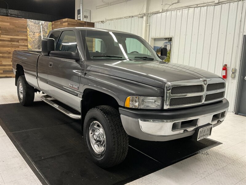 2002 Dodge Ram Pickup 2500 SLT Plus  /LONG BED / RUST FREE / SHARP & CLEAN / ONLY 140,000 MILES - Photo 2 - Gladstone, OR 97027