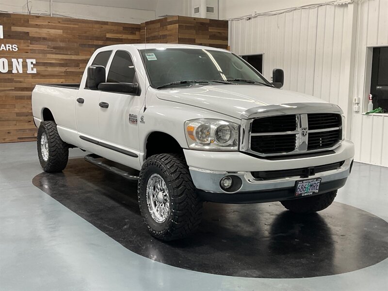 2007 Dodge Ram 2500 BIG HORN  Quad Cab 4X4 / 5.9L DIESEL  / LIFTED  / NO RUST - Photo 2 - Gladstone, OR 97027