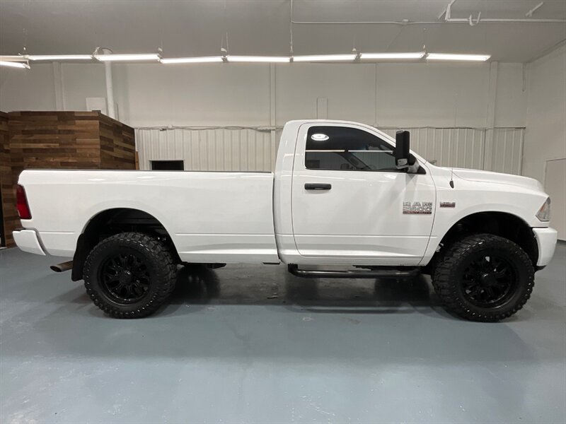 2017 RAM 2500 Tradesman Regular Cab 4X4 / 6.4L V8 HEMI / 1-OWNER  / LEVELED w. BRAND NEW WHEELS & TIRES / LONG BED / ZERO RUST - Photo 4 - Gladstone, OR 97027