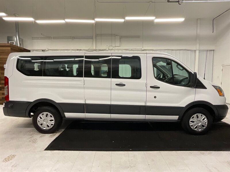 2015 Ford Transit Passenger 350 XLT LWB / 15-Passenger /31,000 MILES  / LONG WHEEL BASE , LOW ROOF - Photo 4 - Gladstone, OR 97027