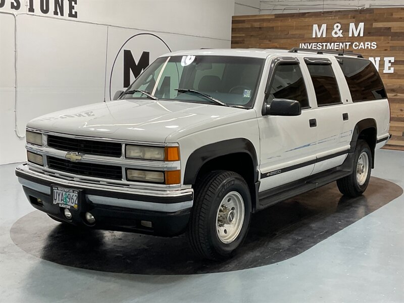 1996 Chevrolet Suburban K2500 Sport Utility 4X4 / 7.4L V8 / 129K MILES  / THIRD SEAT - Photo 42 - Gladstone, OR 97027