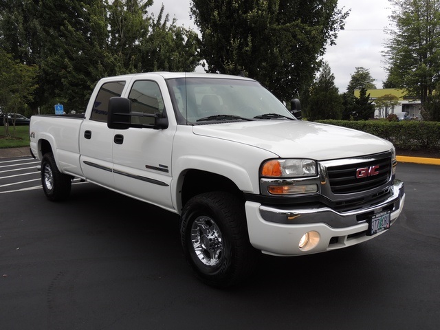 2006 GMC Sierra 2500 SLE1 / 4X4 / 6.6 L DURAMAX / LNG BED / LBZ ENGINE   - Photo 2 - Portland, OR 97217