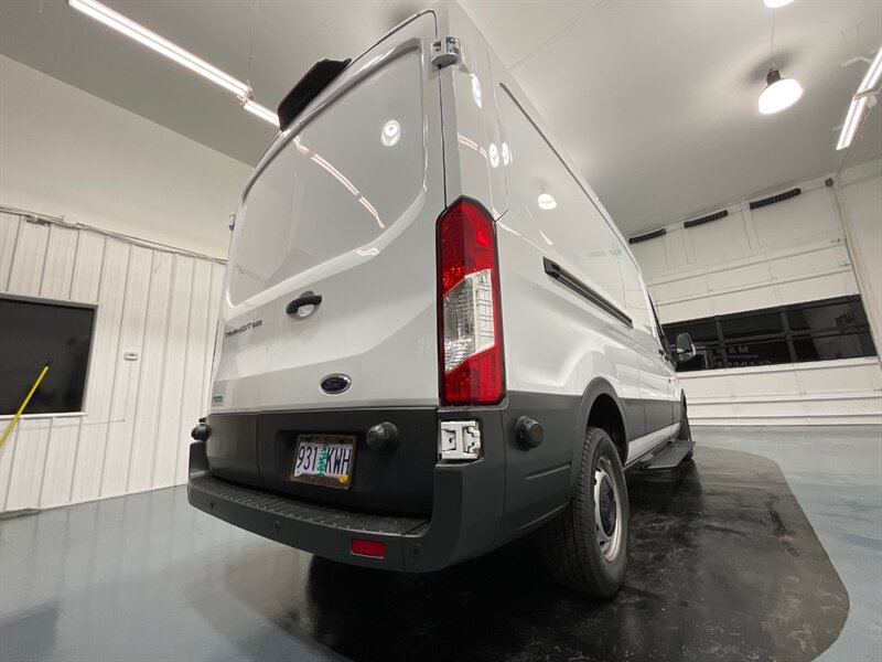 2018 Ford Transit 250 CARGO VAN / V6 ECOBOOST / MEDIUM ROOF LWB  / Backup Camera / 1-OWNER - Photo 28 - Gladstone, OR 97027