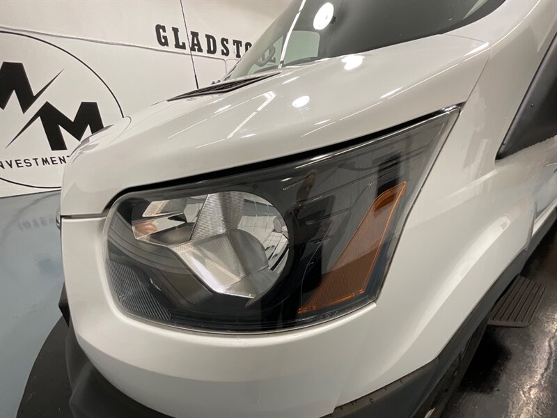 2018 Ford Transit 250 CARGO VAN / V6 ECOBOOST / MEDIUM ROOF LWB  / Backup Camera / 1-OWNER - Photo 26 - Gladstone, OR 97027