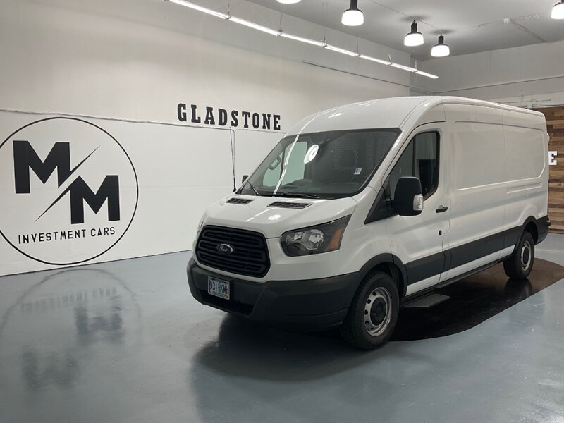 2018 Ford Transit 250 CARGO VAN / V6 ECOBOOST / MEDIUM ROOF LWB  / Backup Camera / 1-OWNER - Photo 5 - Gladstone, OR 97027