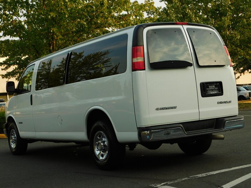 2006 Chevrolet Express Passenger LS 3500 1-TON / 15-Passenger / LOW MILES   - Photo 7 - Portland, OR 97217