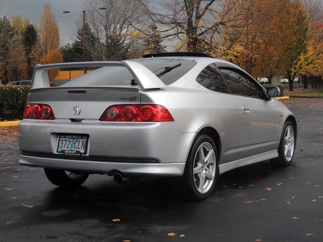 2006 Acura RSX Type-S / Coupe / Leather / Sunroof / 6-SPEED