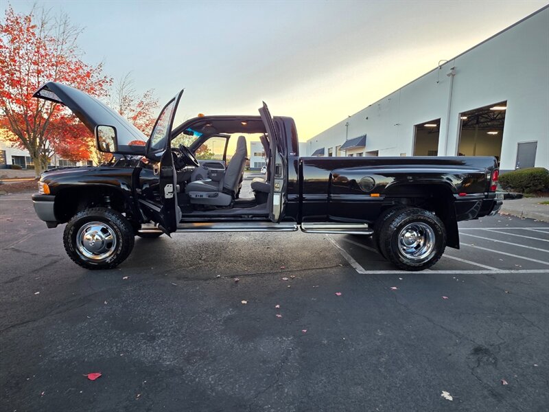 1998 Dodge Ram 3500 DUALLY 4X4 12-VALVE 5.9L CUMMINS DIESEL / LONG BED / LARAMIE / 12V / 1-TON / LOW MILES - Photo 23 - Portland, OR 97217