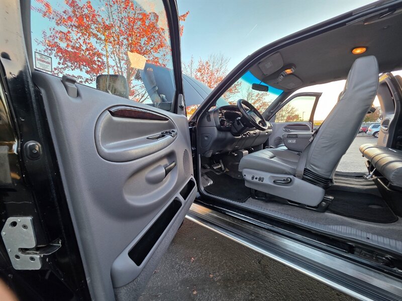 1998 Dodge Ram 3500 DUALLY 4X4 12-VALVE 5.9L CUMMINS DIESEL / LONG BED / LARAMIE / 12V / 1-TON / LOW MILES - Photo 45 - Portland, OR 97217