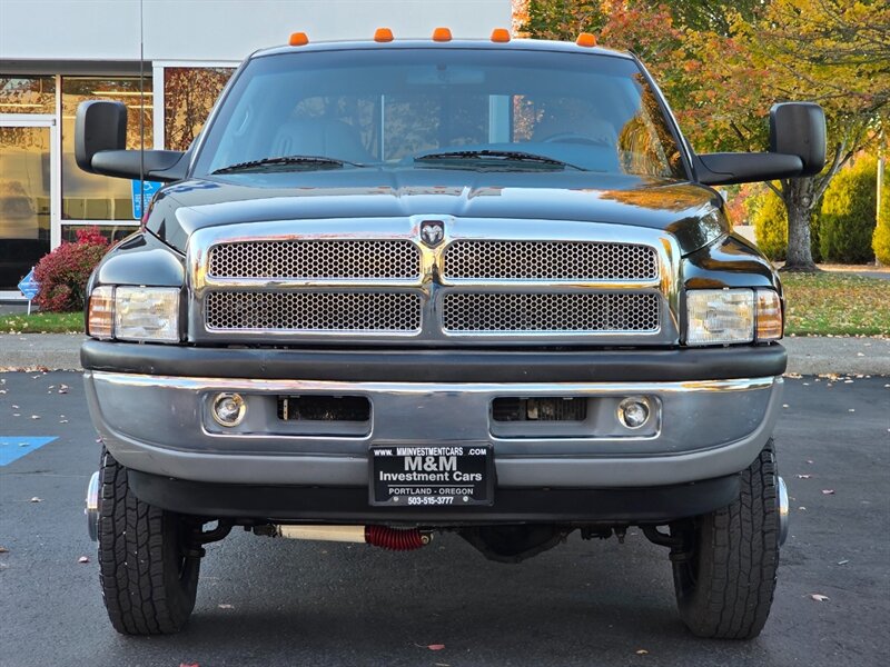 1998 Dodge Ram 3500 DUALLY 4X4 12-VALVE 5.9L CUMMINS DIESEL / LONG BED / LARAMIE / 12V / 1-TON / LOW MILES - Photo 5 - Portland, OR 97217