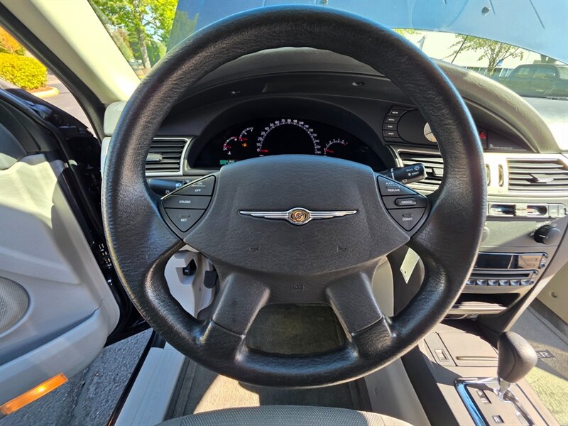2007 Chrysler Pacifica / SPORT WAGON SUV / 4.0L V6 / ALL WHEEL DRIVE / ZERO RUST / 41,000 ORIGINAL MILES ONLY !!! - Photo 38 - Portland, OR 97217