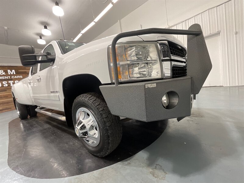 2008 Chevrolet Silverado 3500 LTZ 4X4 / DUALLY / 6.6L DURAMAX DIESEL  / LOADED  / LOCAL TRUCK RUST FREE - Photo 37 - Gladstone, OR 97027