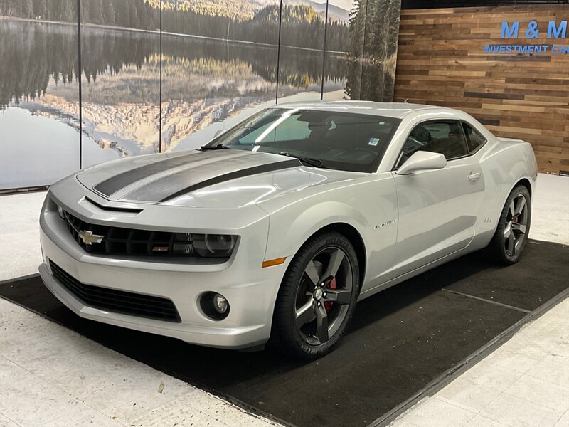 2010 Chevrolet Camaro SS Coupe 2Dr / 6.2L V8 HO / ONLY 70.000 MILES  / BRAND NEW SET OF TIRES / Leather & Heated Seats / 6-SPEED MANUAL - Photo 25 - Gladstone, OR 97027