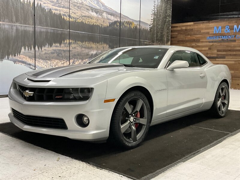 2010 Chevrolet Camaro SS Coupe 2Dr / 6.2L V8 HO / ONLY 70.000 MILES  / BRAND NEW SET OF TIRES / Leather & Heated Seats / 6-SPEED MANUAL - Photo 1 - Gladstone, OR 97027