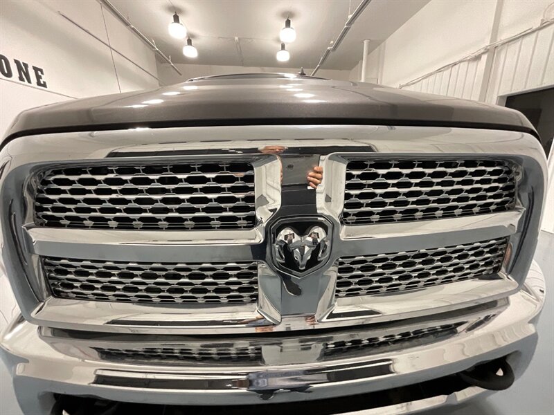 2015 RAM 2500 LARAMIE / CREW CAB / 4X4 / 6.7L CUMMINS TURBO DIESEL / LIFTED / NEW 35 " MUD TIRES - Photo 29 - Gladstone, OR 97027