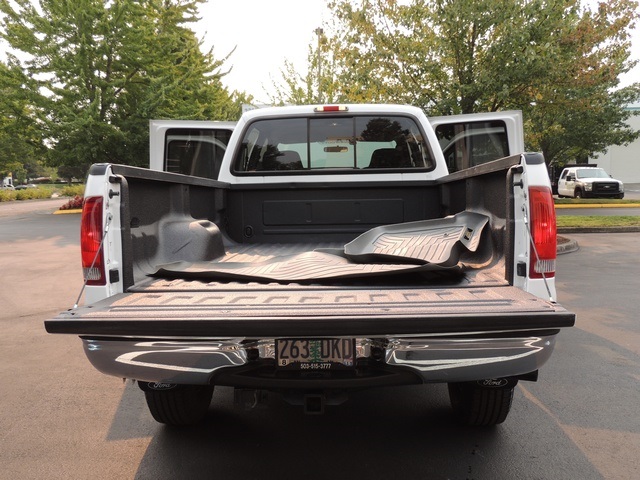 2004 Ford F-350 Super Duty XLT / 4X4 / Turbo Diesel / Long Bed   - Photo 27 - Portland, OR 97217