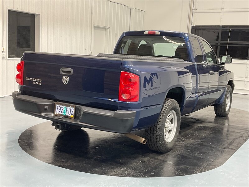 2007 Dodge Dakota ST 4Dr Club Cab 4X4 / 4.7L V8 / 76,000 MILES  / LOCAL RUST FREE - Photo 8 - Gladstone, OR 97027