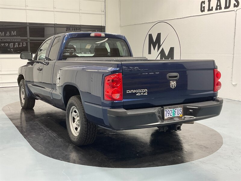 2007 Dodge Dakota ST 4Dr Club Cab 4X4 / 4.7L V8 / 76,000 MILES  / LOCAL RUST FREE - Photo 9 - Gladstone, OR 97027