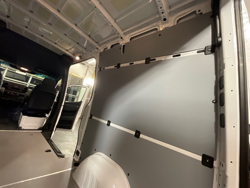 2020 Mercedes-Benz Sprinter   - Photo 35 - Gladstone, OR 97027