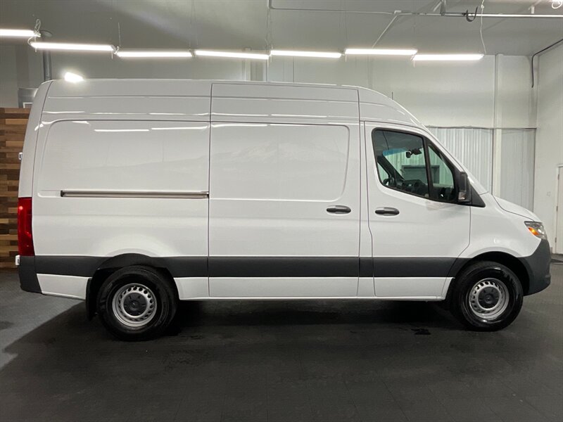 2020 Mercedes-Benz Sprinter   - Photo 4 - Gladstone, OR 97027