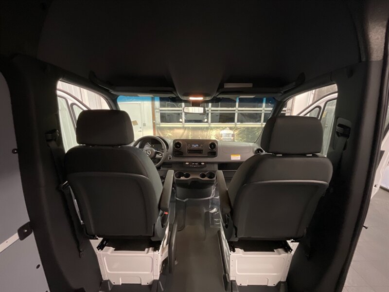 2020 Mercedes-Benz Sprinter   - Photo 14 - Gladstone, OR 97027