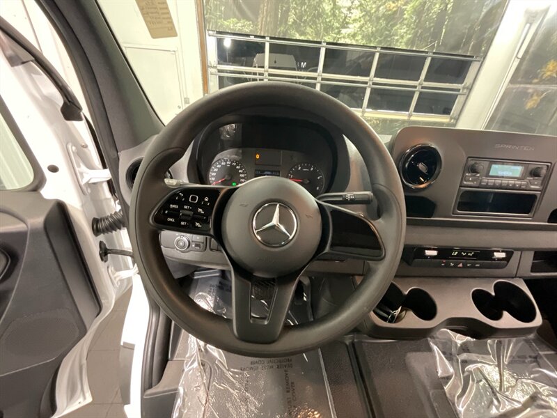 2020 Mercedes-Benz Sprinter   - Photo 18 - Gladstone, OR 97027