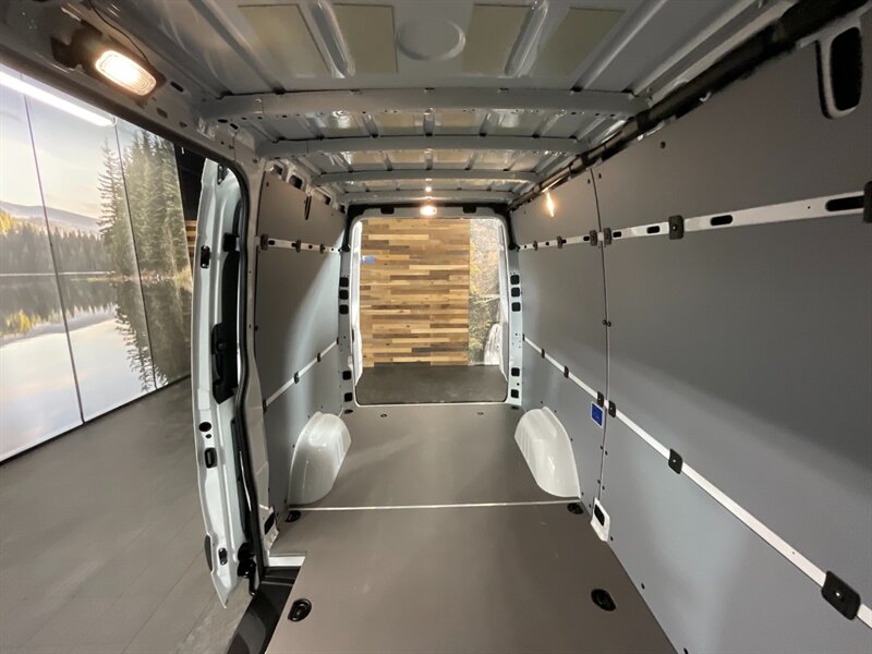 2020 Mercedes-Benz Sprinter   - Photo 10 - Gladstone, OR 97027