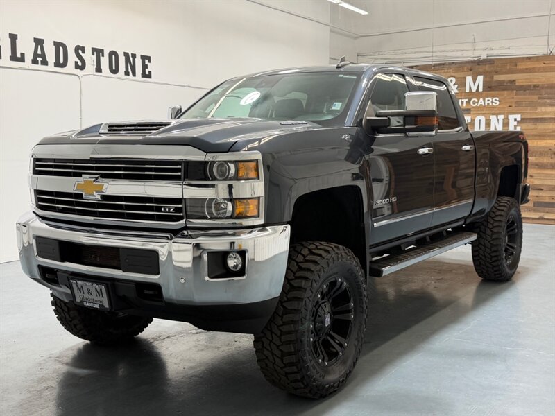 2019 Chevrolet Silverado 3500 3500HD LTZ 4X4 / Crew Cab / 6.6L DURAMAX DIESEL / LIFTED w. NEW 37 " TIRES / ZERO RUST - Photo 1 - Gladstone, OR 97027