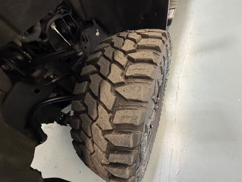 2019 Chevrolet Silverado 3500 3500HD LTZ 4X4 / Crew Cab / 6.6L DURAMAX DIESEL / LIFTED w. NEW 37 " TIRES / ZERO RUST - Photo 24 - Gladstone, OR 97027