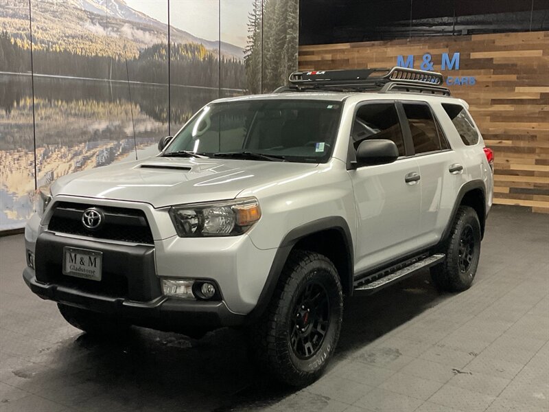 2013 Toyota 4Runner Trail 4X4 / KDSS SUSPENSION / TRD LEATHER /TRD WHE  TRD LEATHER & TRD WHEELS / Navi & Backup Camera / Sunroof / DIFF LOCKS / HEATED SEATS - Photo 25 - Gladstone, OR 97027