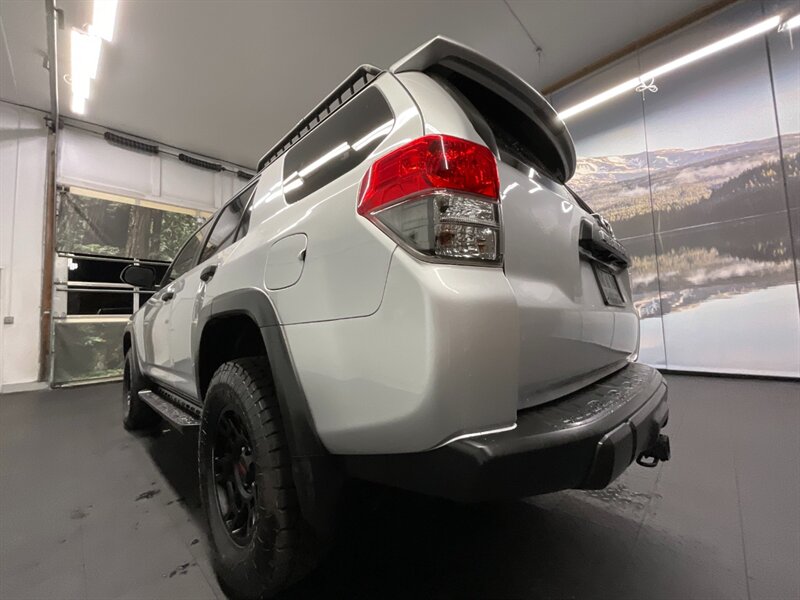 2013 Toyota 4Runner Trail 4X4 / KDSS SUSPENSION / TRD LEATHER /TRD WHE  TRD LEATHER & TRD WHEELS / Navi & Backup Camera / Sunroof / DIFF LOCKS / HEATED SEATS - Photo 11 - Gladstone, OR 97027