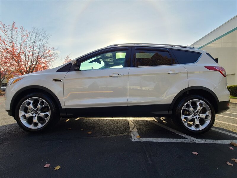 2014 Ford Escape Titanium  / ALL WHEEL DRIVE / EcoBoost / Heated Leather / Panoramic Roof / Navigation / Low Miles - Photo 3 - Portland, OR 97217