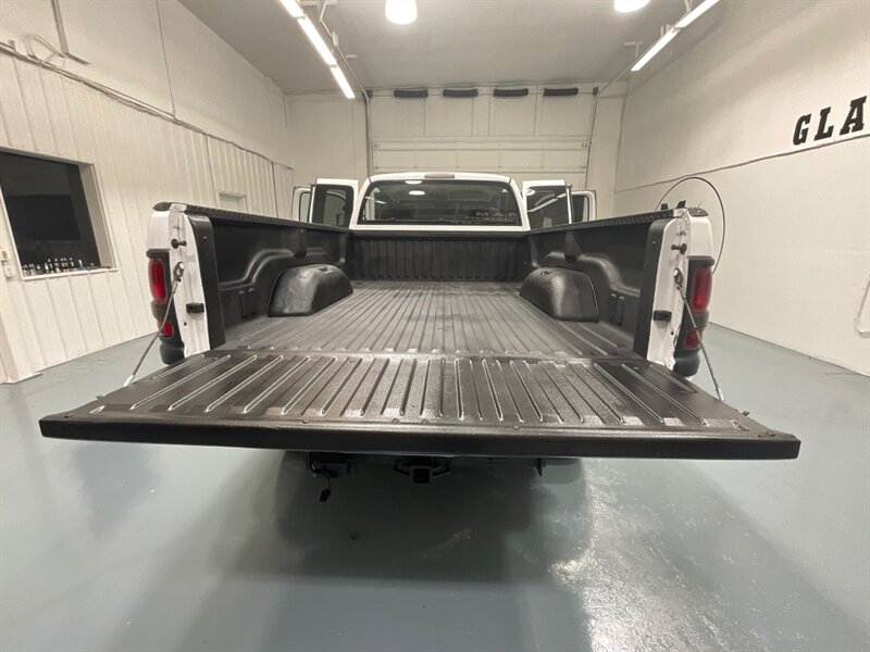 2002 Dodge Ram 2500 SLT Plus Quad Cab 4X4 / 5.9L DIESEL / 109K MILES / ZERO RUST / Long Bed / BRAND NEW TIRES - Photo 12 - Gladstone, OR 97027