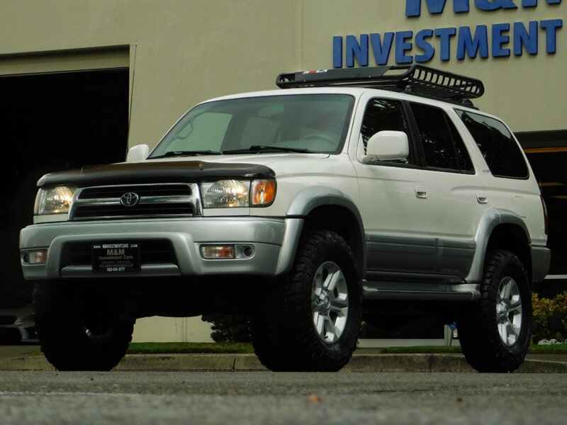 2000 Toyota 4Runner Limited Sport Utility 4X4 / V6 / 1-OWNER / LIFTED - Photo 1 - Portland, OR 97217