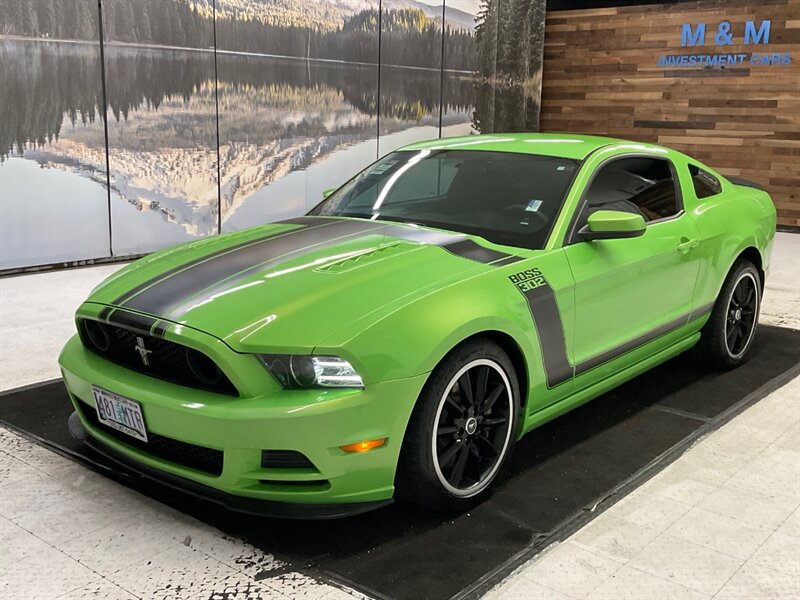 2013 Ford Mustang Boss 302 Coupe / V8 5.0L / 6-Speed / Boss Interior   - Photo 1 - Gladstone, OR 97027