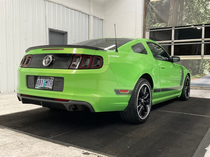 2013 Ford Mustang Boss 302 Coupe / V8 5.0L / 6-Speed / Boss Interior   - Photo 7 - Gladstone, OR 97027