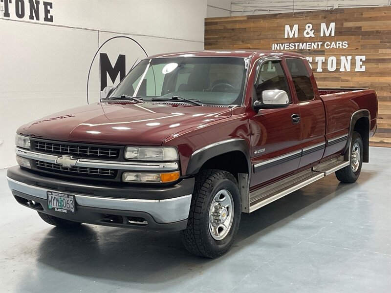 1999 Chevrolet Silverado 2500 LS 4X4 / 6.0L V8 / LOCAL TRUCK w. ZERO RUST  / LOW MILES - Photo 1 - Gladstone, OR 97027