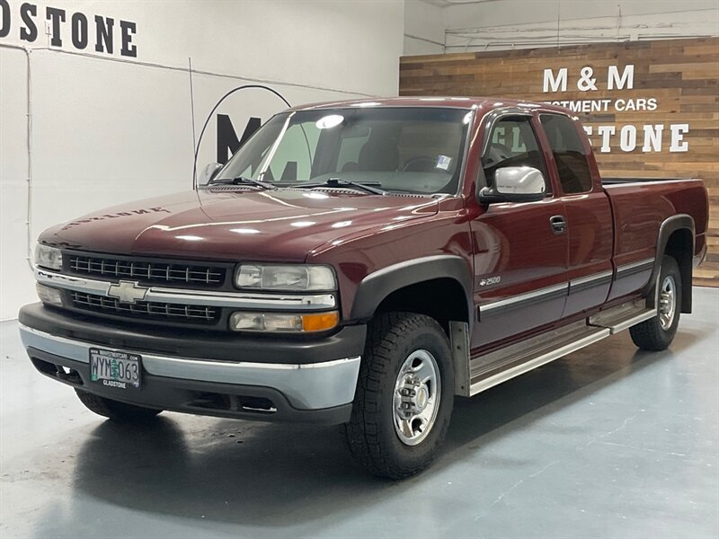 1999 Chevrolet Silverado 2500 LS 4X4 / 6.0L V8 / LOCAL TRUCK w. ZERO RUST  / LOW MILES