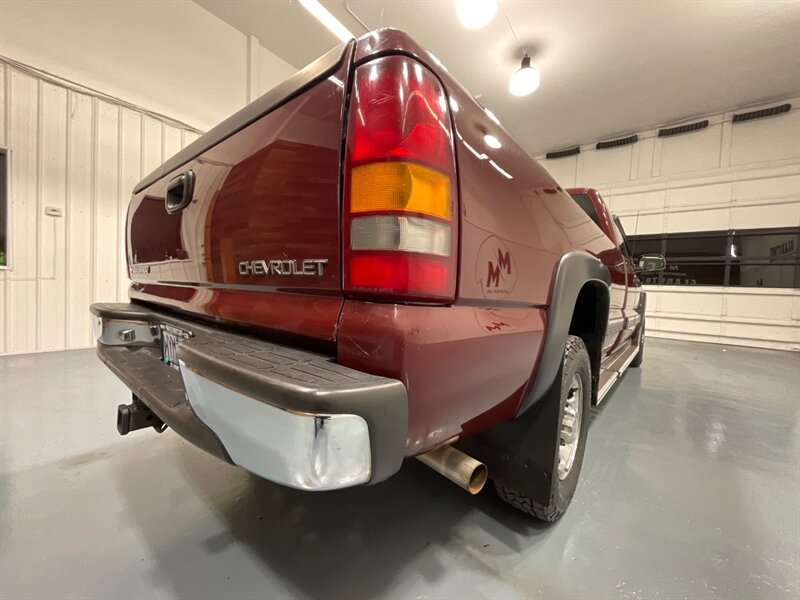 1999 Chevrolet Silverado 2500 LS 4X4 / 6.0L V8 / LOCAL TRUCK w. ZERO RUST / LOW MILES - Photo 54 - Gladstone, OR 97027