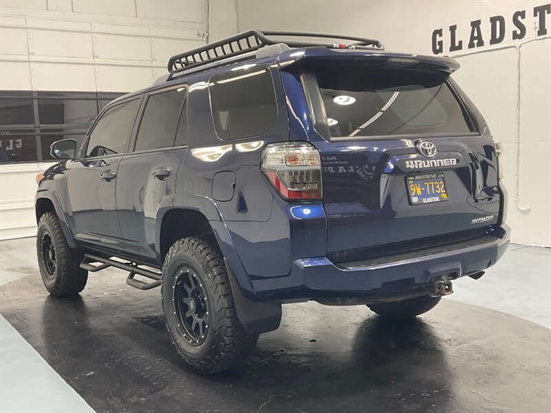 2015 Toyota 4Runner SR5 4X4 / Navigation / LIFTED LIFTED  / LOCAL RUST FREE - Photo 9 - Gladstone, OR 97027