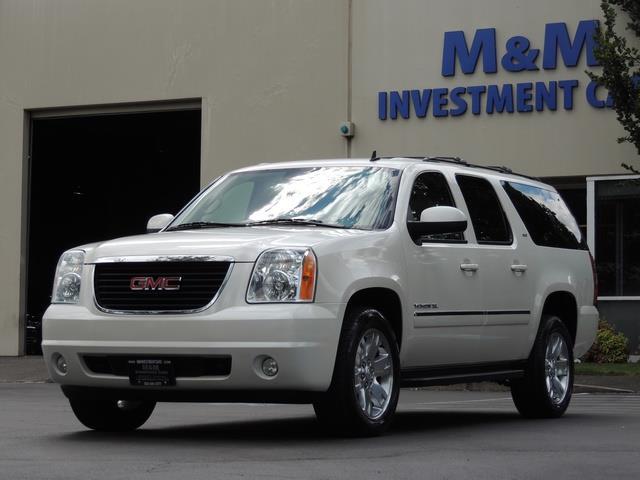 2011 GMC Yukon XL SLT 1500 / 4WD / Navigation / 2 DVDs / Excel C   - Photo 1 - Portland, OR 97217